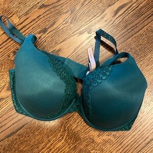 Victoria’s Secret bra